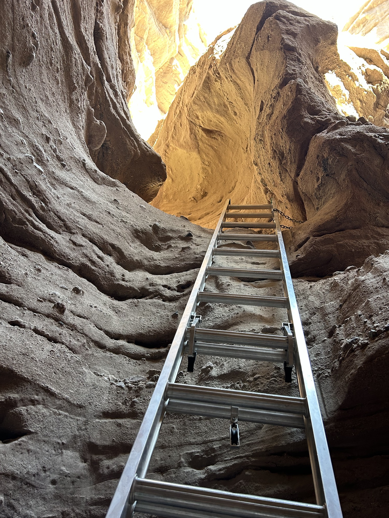 Ladder Canyon and Painted Canyon Hike: Slot Canyons in the California Desert